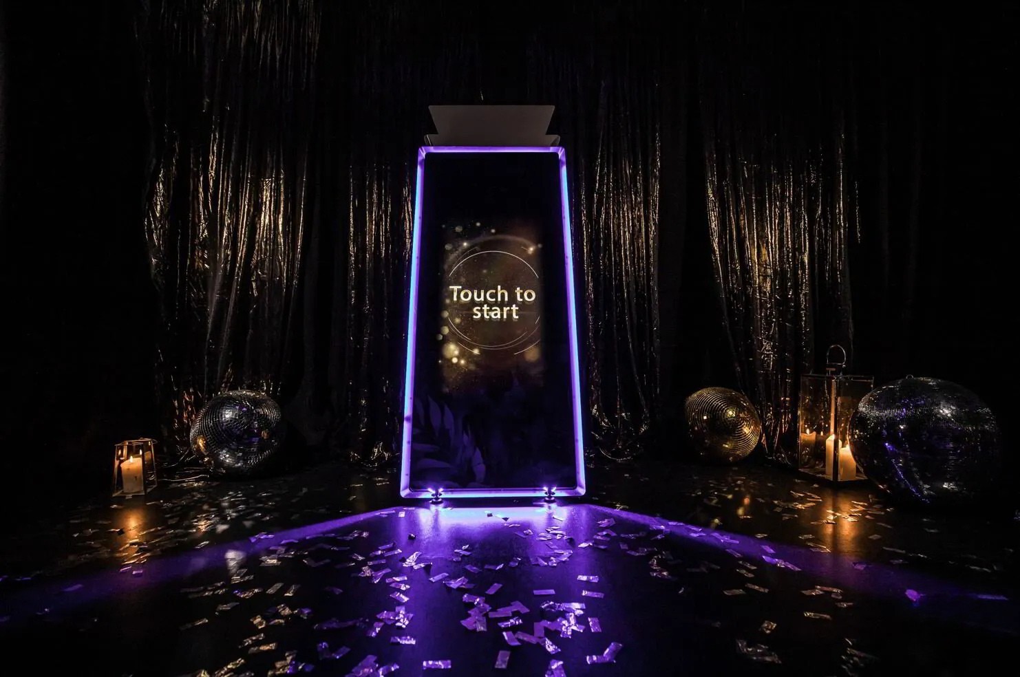 Why the Mirror Photo Booth Is the Smart Choice for Event Businesses